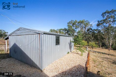 37 High St, Pyalong, VIC 3521