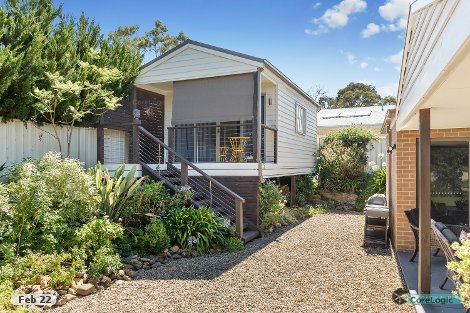 8 Oakes Pl, Golden Square, VIC 3555