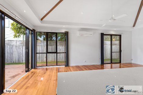 2/11 Woyna Ave, Capel Sound, VIC 3940