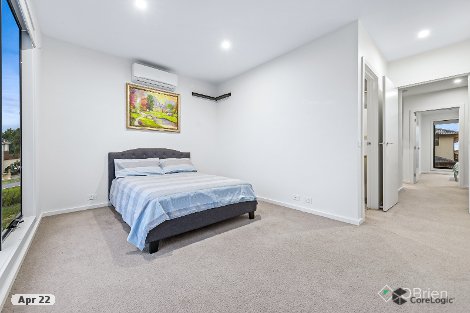 8 Azure Cres, Keysborough, VIC 3173