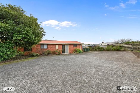 3/30 Victoria St, Devonport, TAS 7310