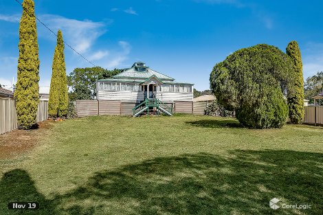 33 Holberton St, Rockville, QLD 4350