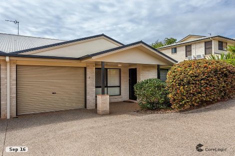 2/2 Garde St, Centenary Heights, QLD 4350