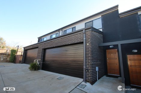 2/1 Ronald Walker St, Casey, ACT 2913