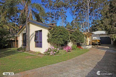 33 Bronte Cres, Sunshine Bay, NSW 2536