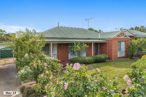 6 Proud Tce, Flora Hill, VIC 3550