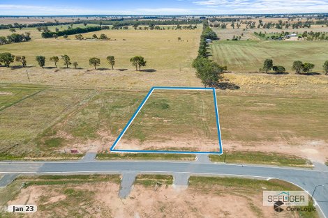 37 Adam Cl, Mulwala, NSW 2647