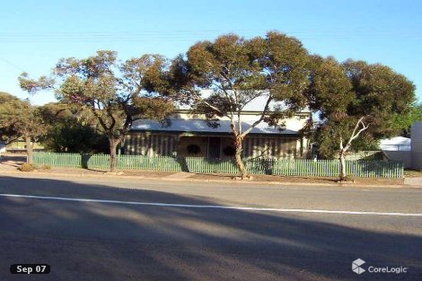 37 Railway Tce, Quorn, SA 5433