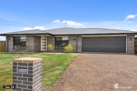 6 Magpie Dr, Cambooya, QLD 4358