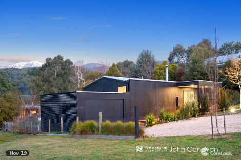 9 Changue Rd, Merrijig, VIC 3723