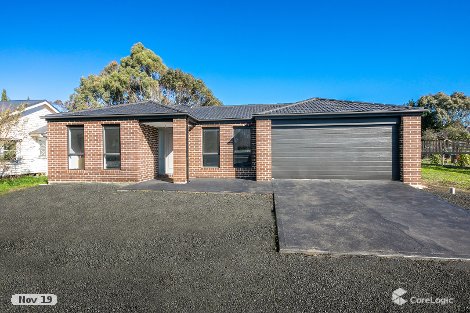 2/23 Reynolds Gr, Romsey, VIC 3434