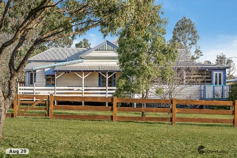 7 Eton St, Cambooya, QLD 4358