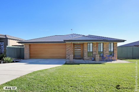 28 Paperbark Dr, Forest Hill, NSW 2651