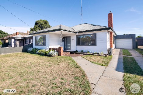 32 Cuthberts Rd, Alfredton, VIC 3350
