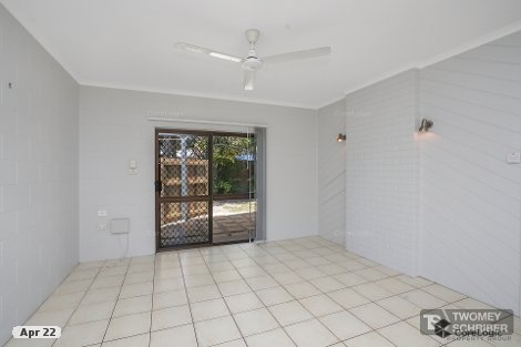 2 Briggs Cl, Whitfield, QLD 4870