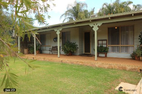 7 Hunter Rd, Muluckine, WA 6401