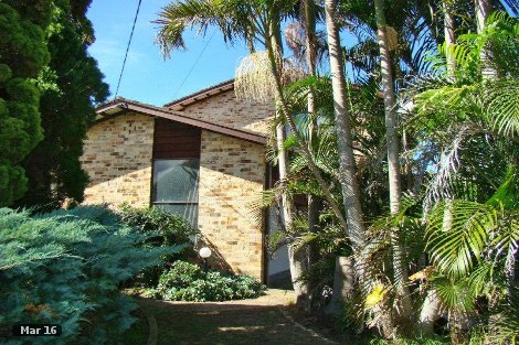 18 Bergalia Cres, Camden Head, NSW 2443