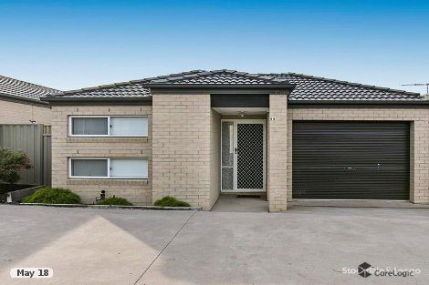 44 Renlik Cct, Cranbourne North, VIC 3977