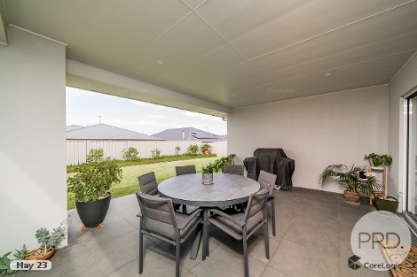 17 Turramia Cres, Gobbagombalin, NSW 2650