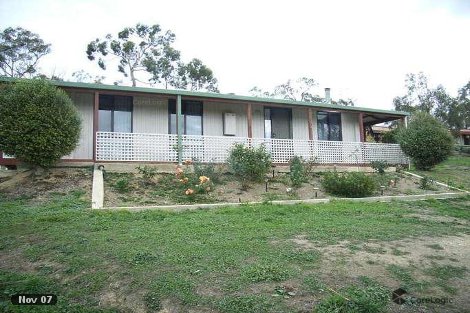 24 Hankshaws Hill Rd, Omeo, VIC 3898