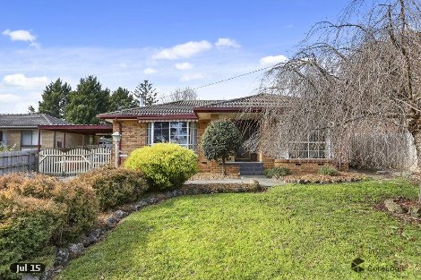 16 Connors Flat Rd, Wandin North, VIC 3139