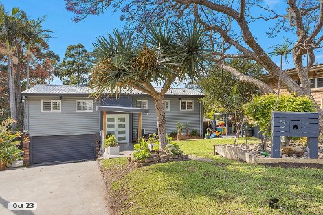 5 Carole Ave, Woonona, NSW 2517