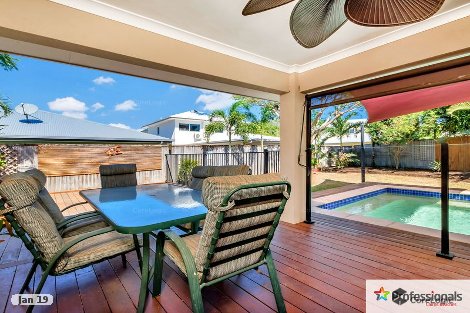 33 Seaways St, Trinity Beach, QLD 4879