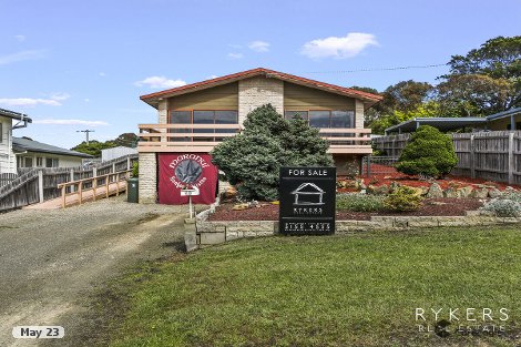 49 Beveridges Rd, Lakes Entrance, VIC 3909