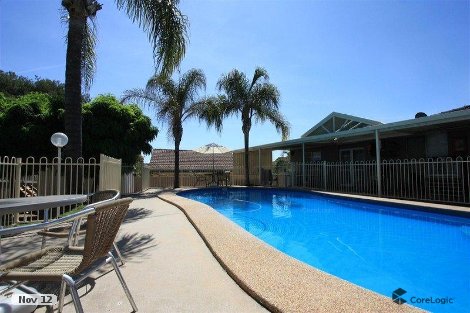 62 Nixon Cres, Tolland, NSW 2650