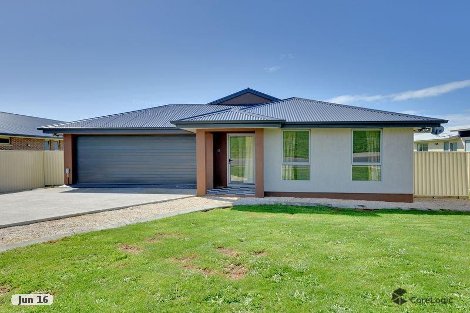 17 Hales St, Penguin, TAS 7316