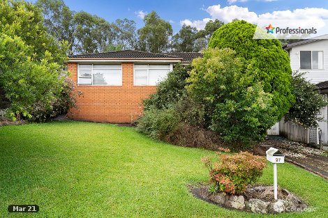 27 Phoenix Cres, Casula, NSW 2170