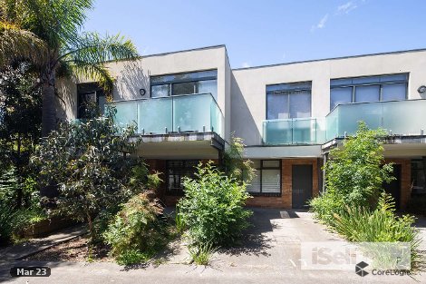 17/1656 Dandenong Rd, Oakleigh East, VIC 3166