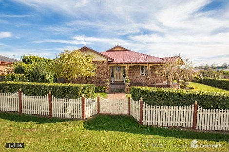 2 Portsmouth Pl, Raworth, NSW 2321