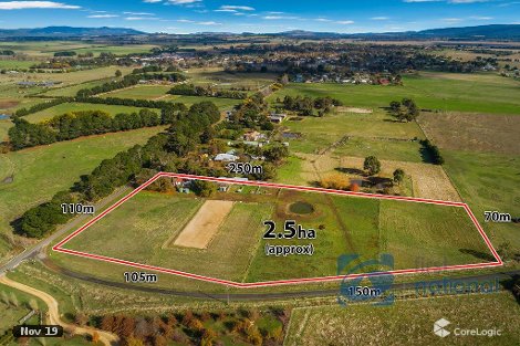 25 Shannons Rd, Lancefield, VIC 3435