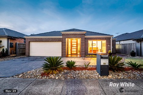 18 Beechwood Dr, Lyndhurst, VIC 3975