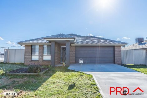 3 Explorers Way, Westdale, NSW 2340