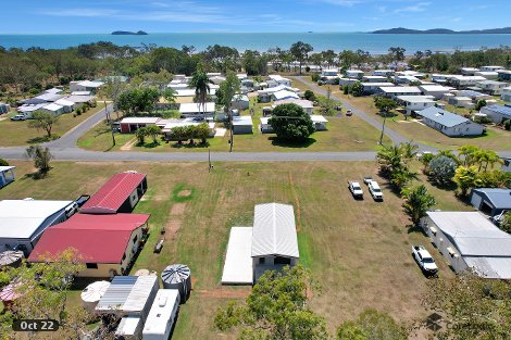 35 Ramp Rd, St Helens Beach, QLD 4798