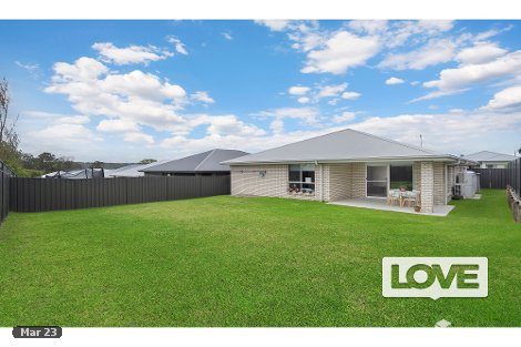 19 Augusta Cl, Heddon Greta, NSW 2321