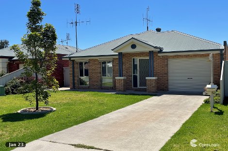 36 Emily St, Tocumwal, NSW 2714