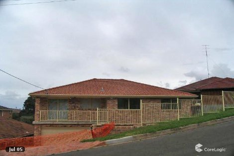 7 Karrabah Cres, Lake Heights, NSW 2502