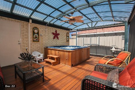 35 Properjohn Dr, Rockingham, WA 6168