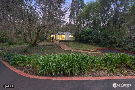 72 Falls Rd, Mount Dandenong, VIC 3767