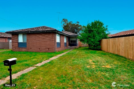 16 Challenger Cl, Whittington, VIC 3219