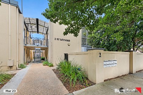 13/2 St Kinnord St, Aberfeldie, VIC 3040