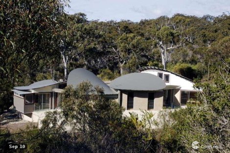 27 Silver Strand Cir, Hyams Beach, NSW 2540