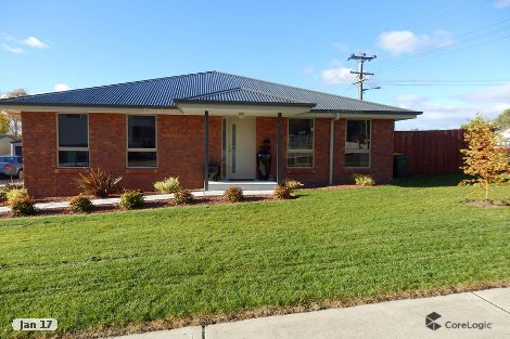 2 Riverstone Cl, Snug, TAS 7054