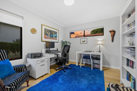 18e Heath Rd, Kalamunda, WA 6076