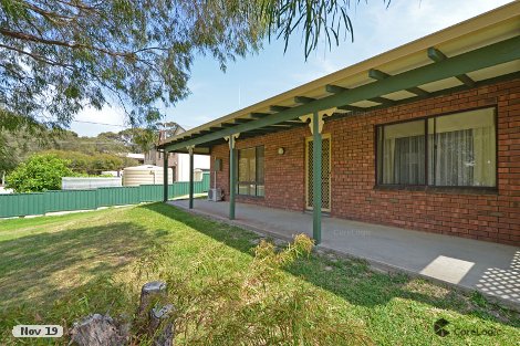 8 Wilson St, Little Grove, WA 6330