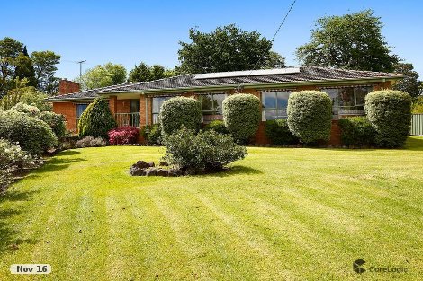13 Cairncroft Ave, Launching Place, VIC 3139