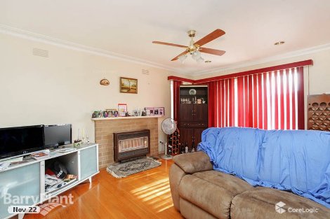 67 First Ave, Melton South, VIC 3338